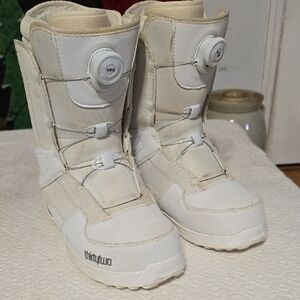 Snowboard Boots - White Womens Size 7.5